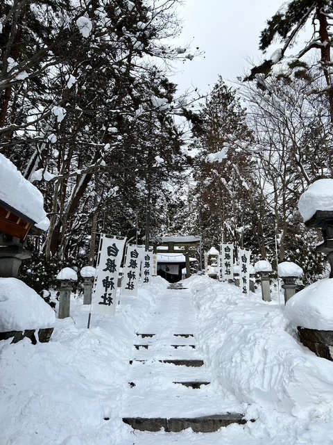 雪の草津温泉